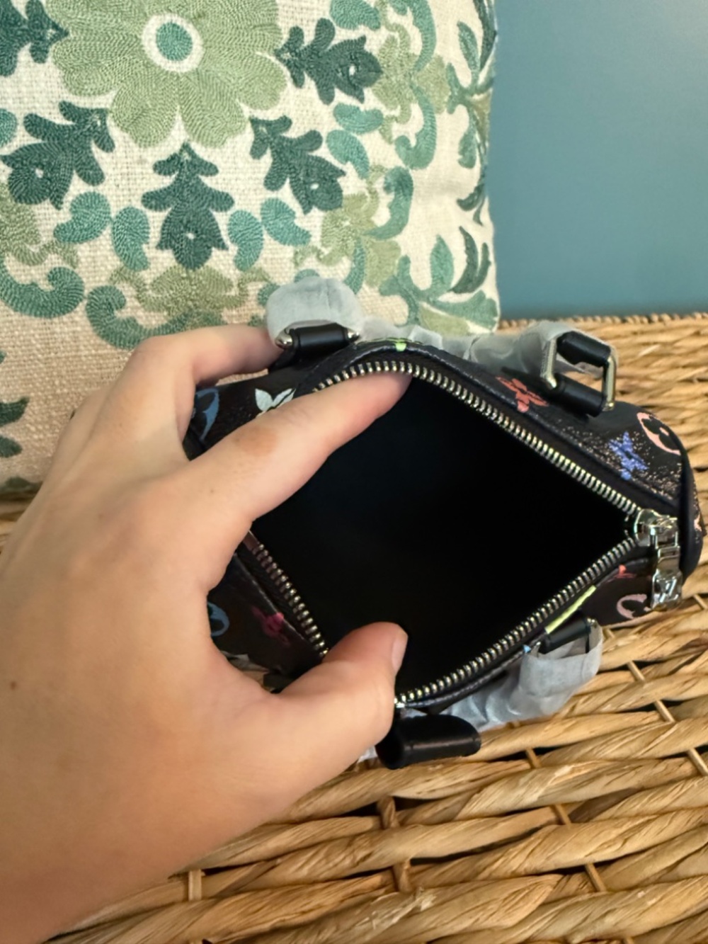 Black multicolor crossbody - Picture 6 of 8